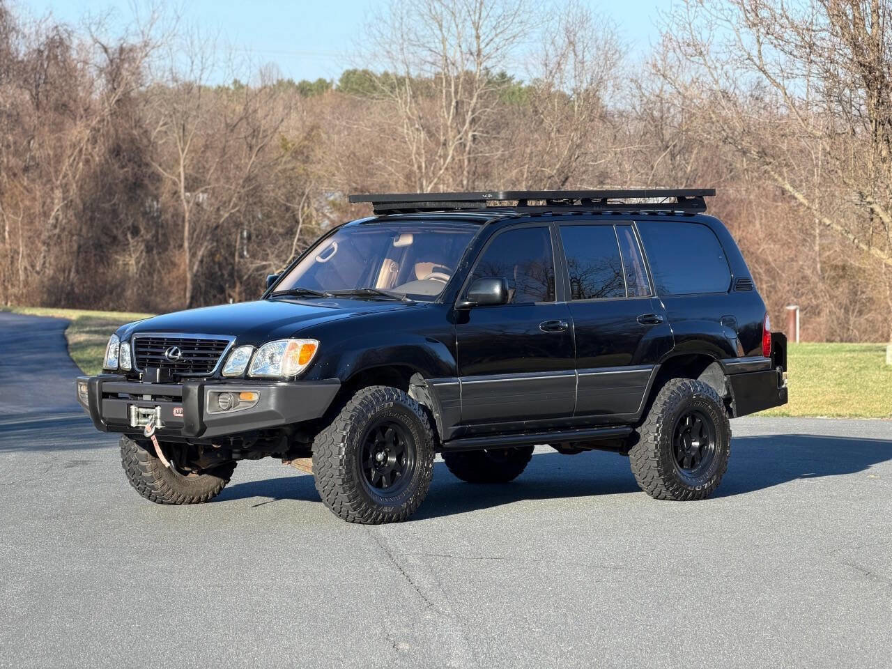 Used 2002 Lexus LX 470 Base 4WD 4dr SUV image 3