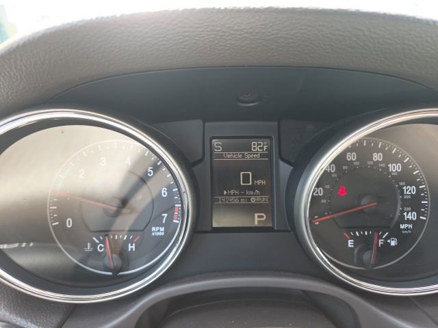 Used 2012 Jeep Grand Cherokee Laredo AWD/4WD image 10