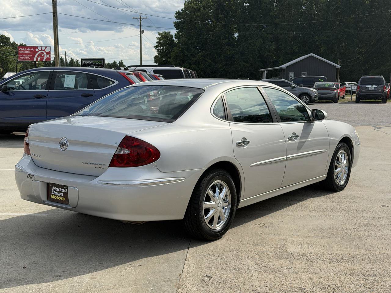 Used 2005 Buick LaCrosse CXL w/ Chrome Appearance Package FWD image 5