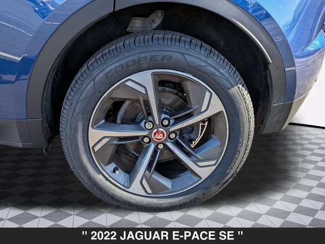 Used 2022 Jaguar E-PACE SE AWD/4WD image 9