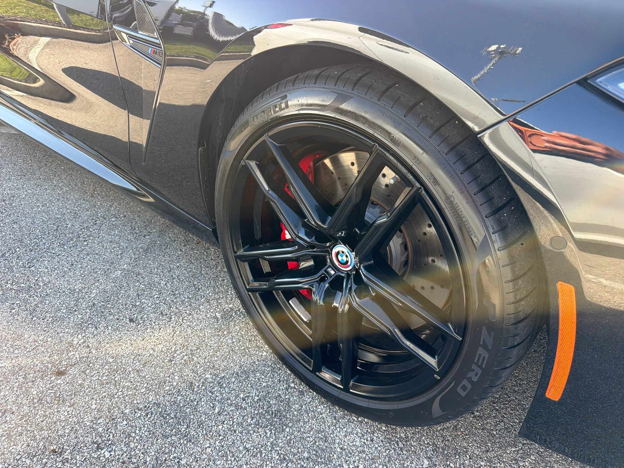 Used 2023 BMW M8 Competition w/ M Carbon Exterior Package AWD/4WD image 10