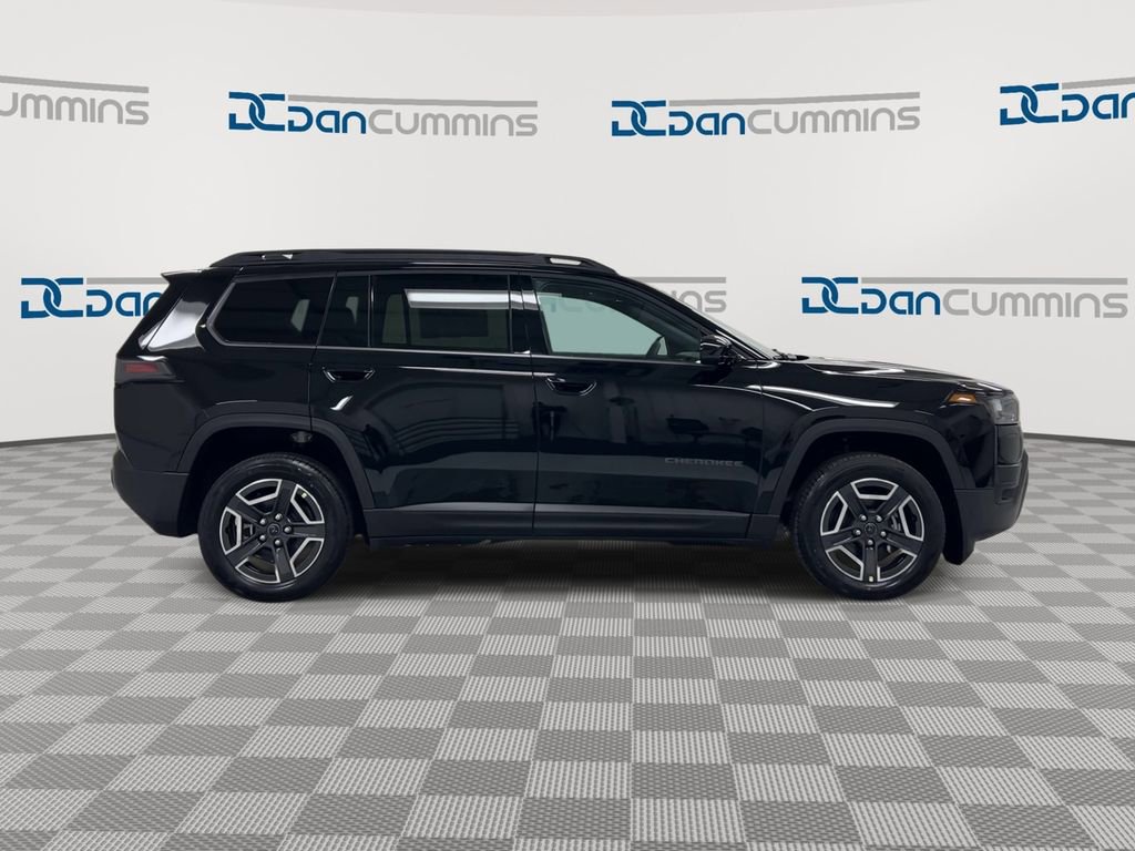 New 2026 Jeep Cherokee Laredo AWD/4WD image 9