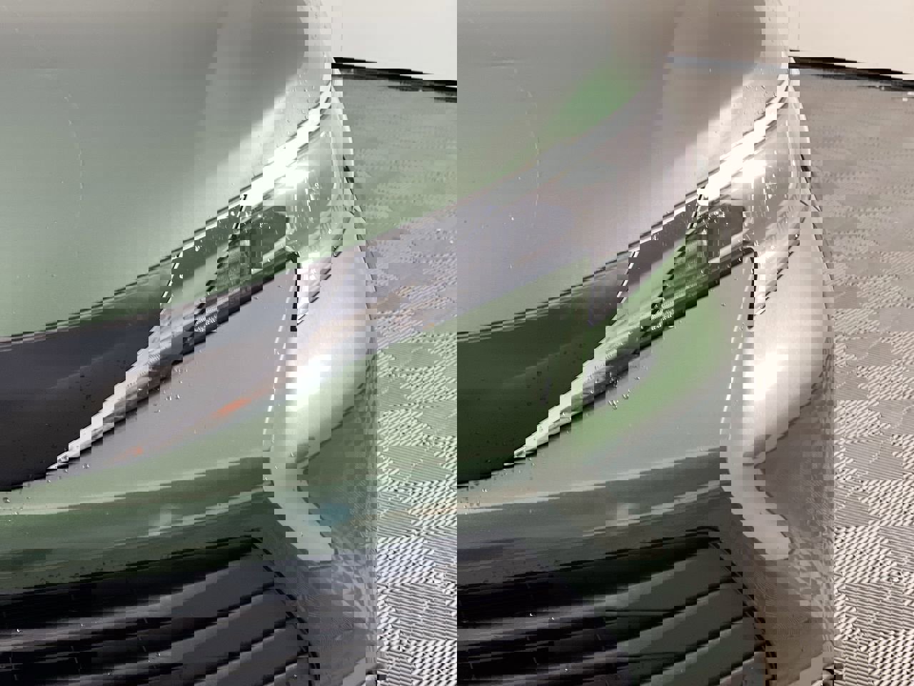 Used 2025 Toyota Sienna XLE image 9