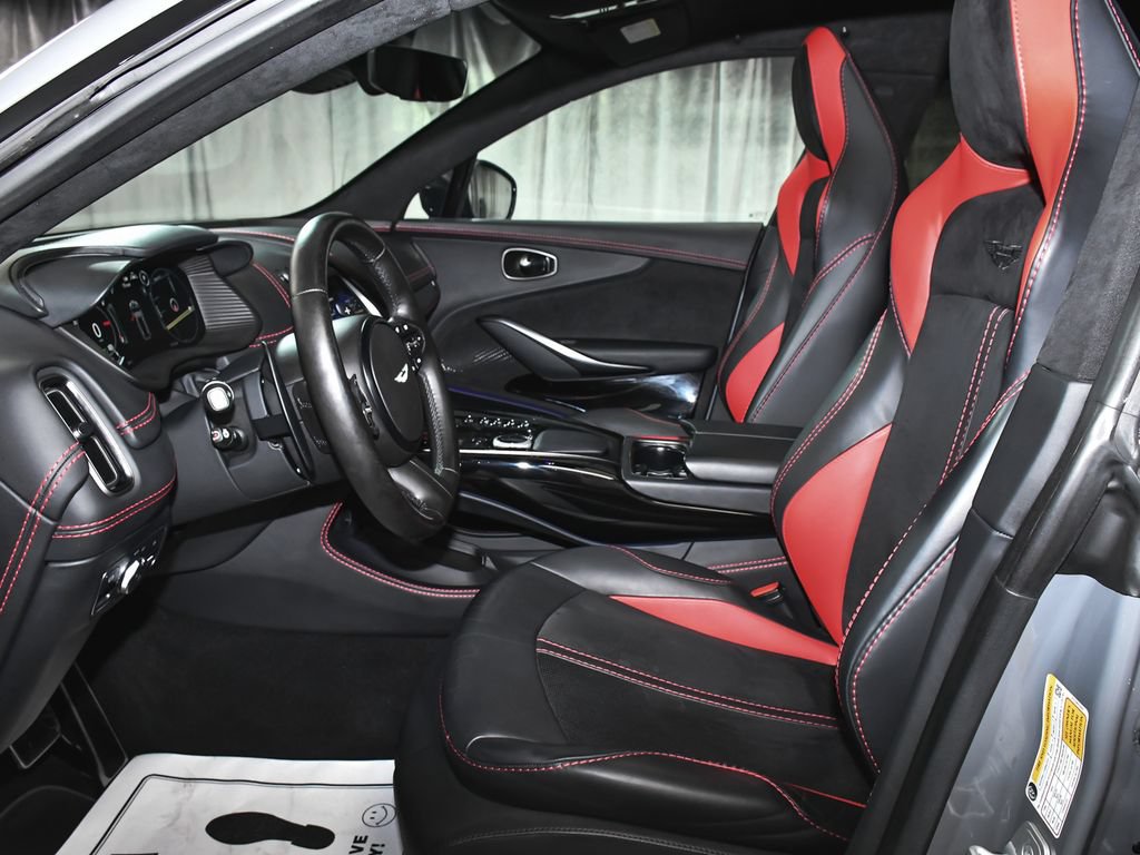 Used 2023 Aston Martin DBX AWD/4WD image 47