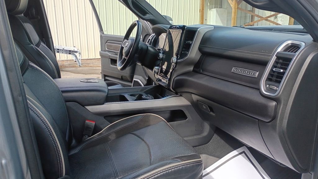 Used 2023 RAM 2500 Laramie w/ Night Edition image 11