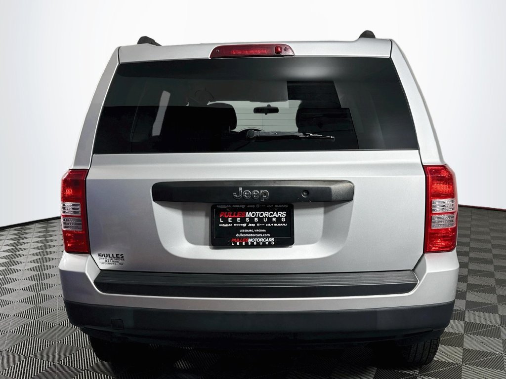Used 2013 Jeep Patriot Sport FWD image 6