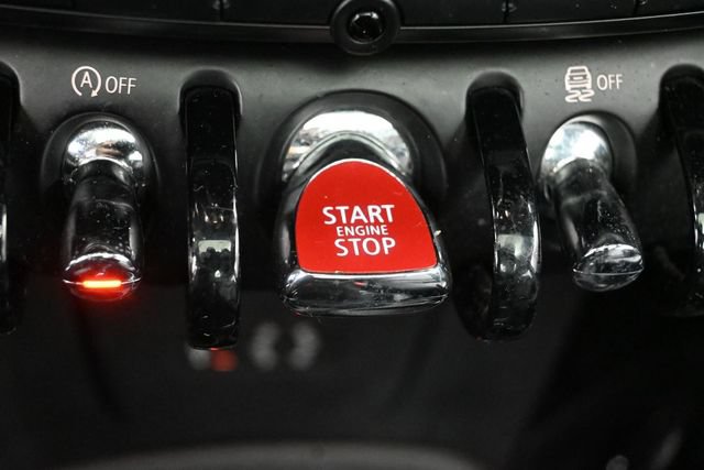 Used 2017 MINI Cooper S FWD image 12
