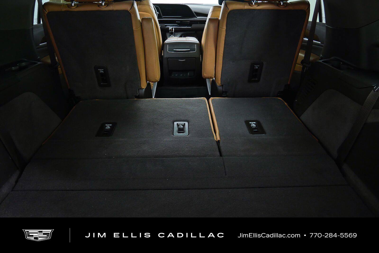 Used 2021 Cadillac Escalade Sport w/ Driver Assist Tech Package AWD/4WD image 32