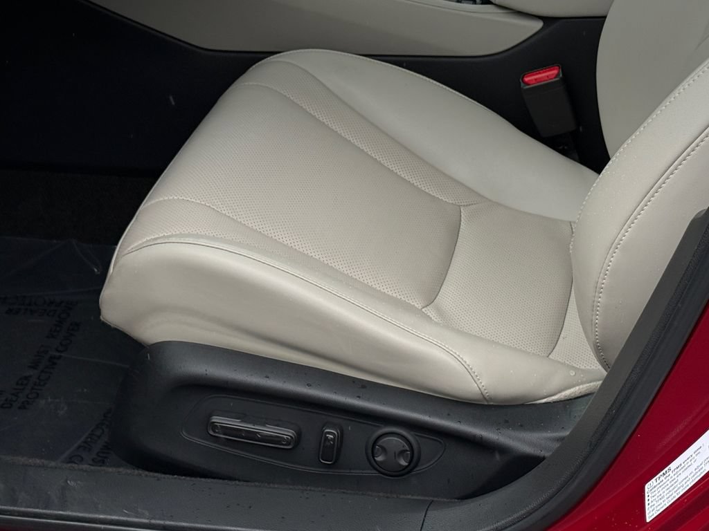 Used 2024 Honda Accord EX-L image 19