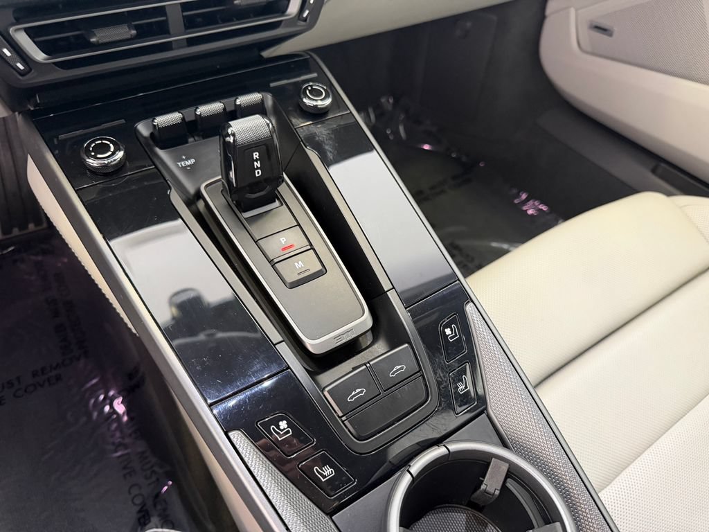 Certified 2021 Porsche 911 AWD/4WD image 19