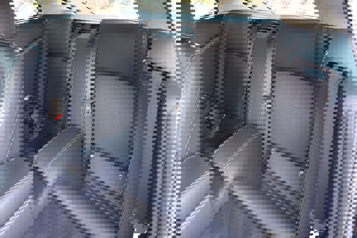 Used 2011 Jaguar XK Coupe image 37