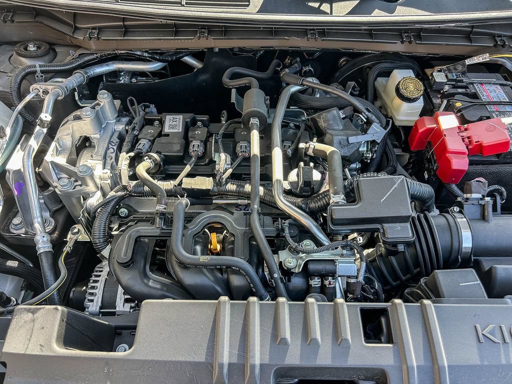 New 2026 Nissan Kicks SR FWD image 14