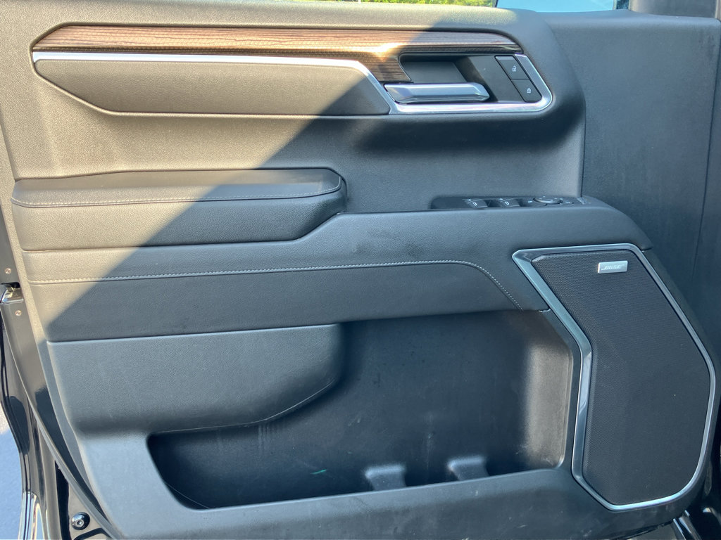 Used 2022 Chevrolet Silverado 1500 LT Trail Boss w/ LT Trail Boss Premium Package image 19