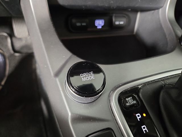 Certified 2023 Kia Seltos LX image 28