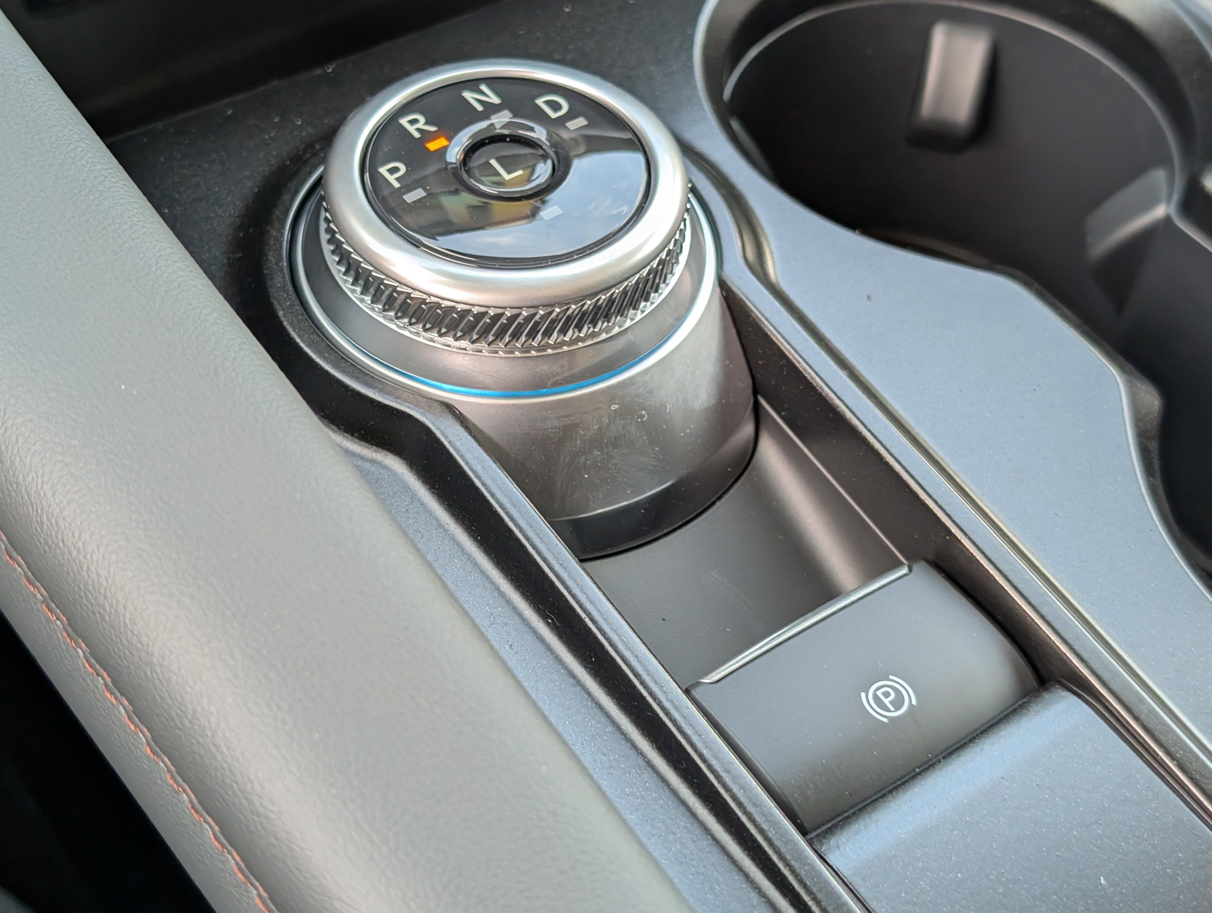 New 2026 Ford Explorer Active image 18