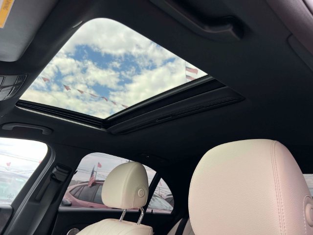 Used 2020 Mercedes-Benz E 350 Sedan image 20