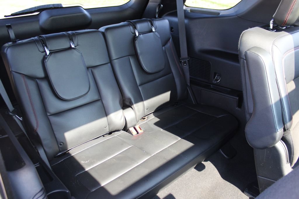 Used 2022 Ford Explorer ST-Line AWD/4WD image 10