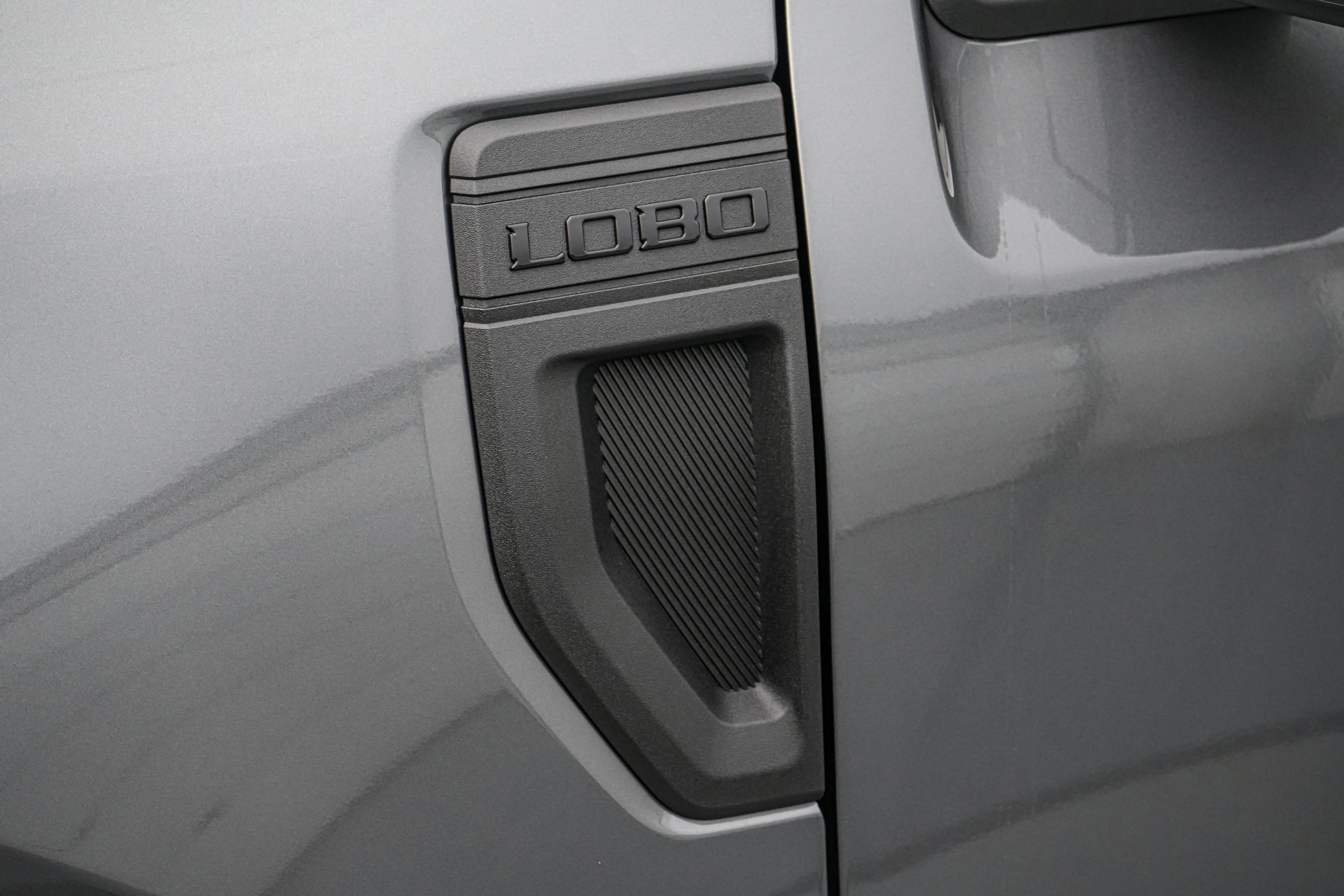 New 2026 Ford Maverick Lobo AWD/4WD image 15