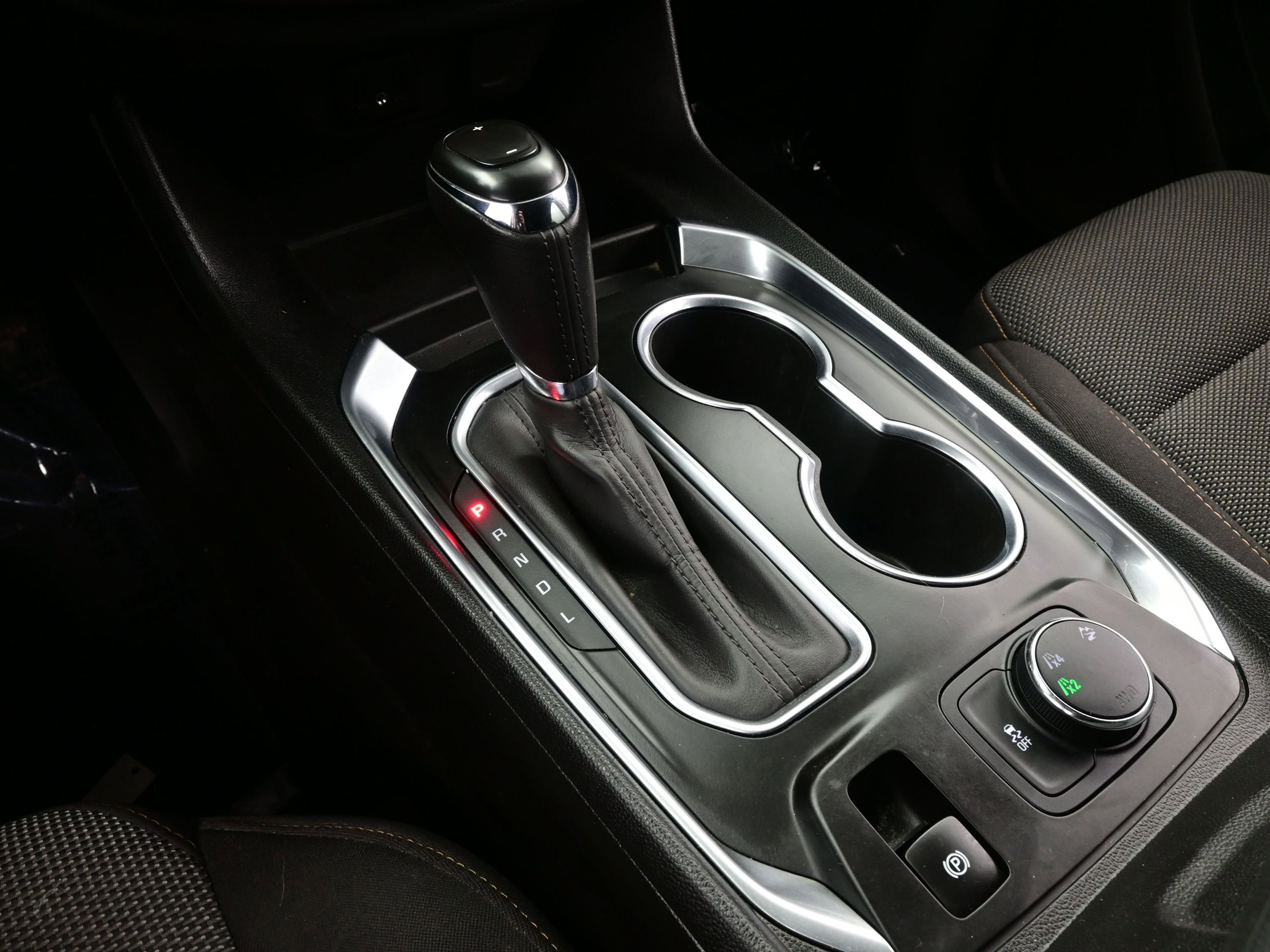 Used 2020 Chevrolet Traverse LT image 23