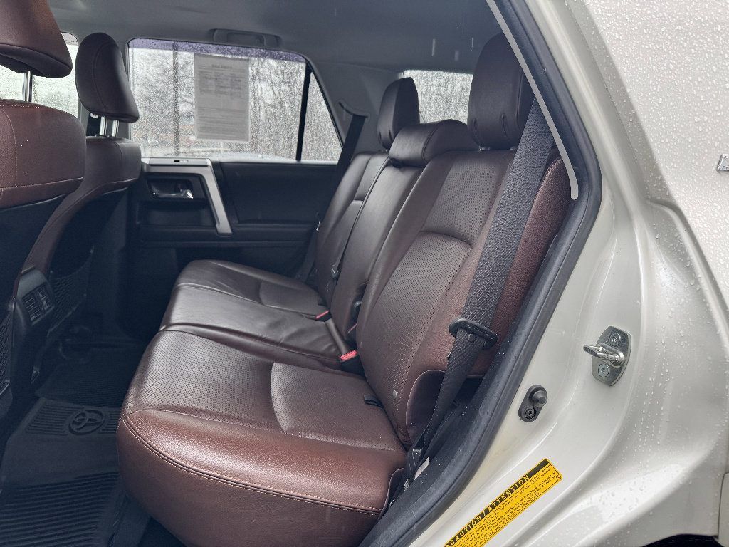 Used 2022 Toyota 4Runner Limited image 9