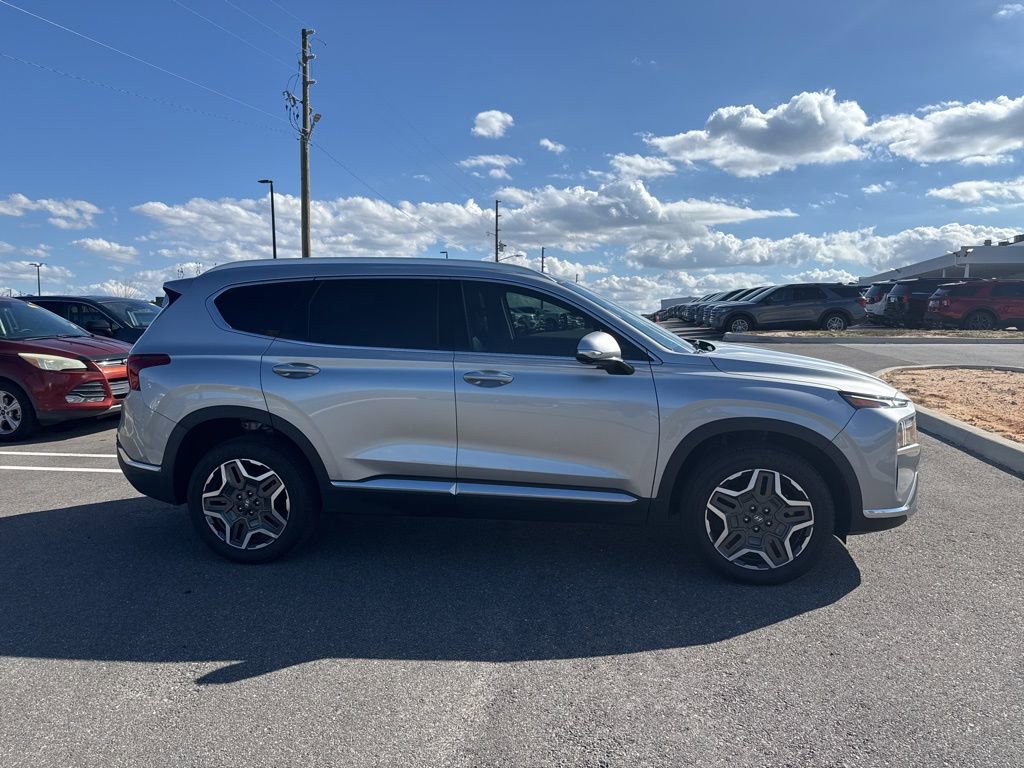 Used 2023 Hyundai Santa Fe SEL Premium image 2