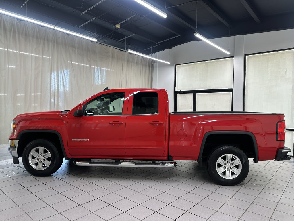 Used 2018 GMC Sierra 1500 SLE w/ SLE Value Package AWD/4WD image 10