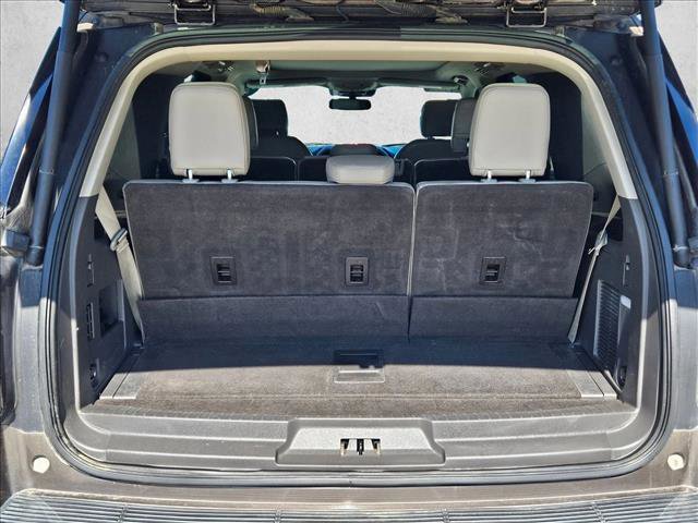 Used 2019 Ford Expedition Limited w/ Texas Edition Package image 7