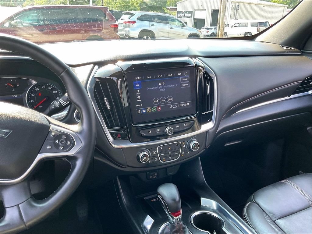 Used 2023 Chevrolet Traverse RS w/ LPO, Floor Liner Package AWD/4WD image 19
