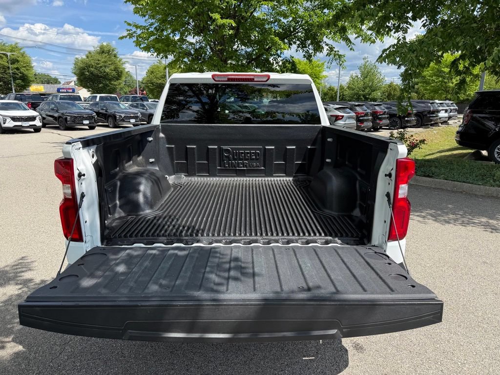 Used 2026 Chevrolet Silverado 1500 RST AWD/4WD image 10
