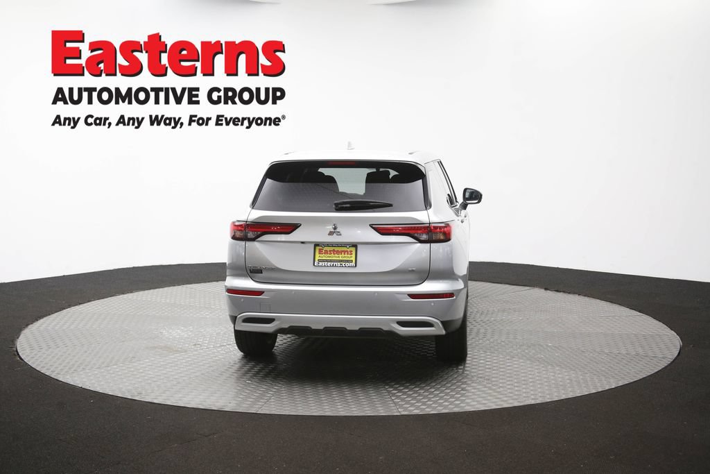 Used 2024 Mitsubishi Outlander SE FWD image 40