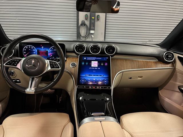 Used 2024 Mercedes-Benz C 300 Sedan image 12