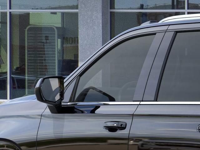 New 2026 Chevrolet Suburban LT image 12