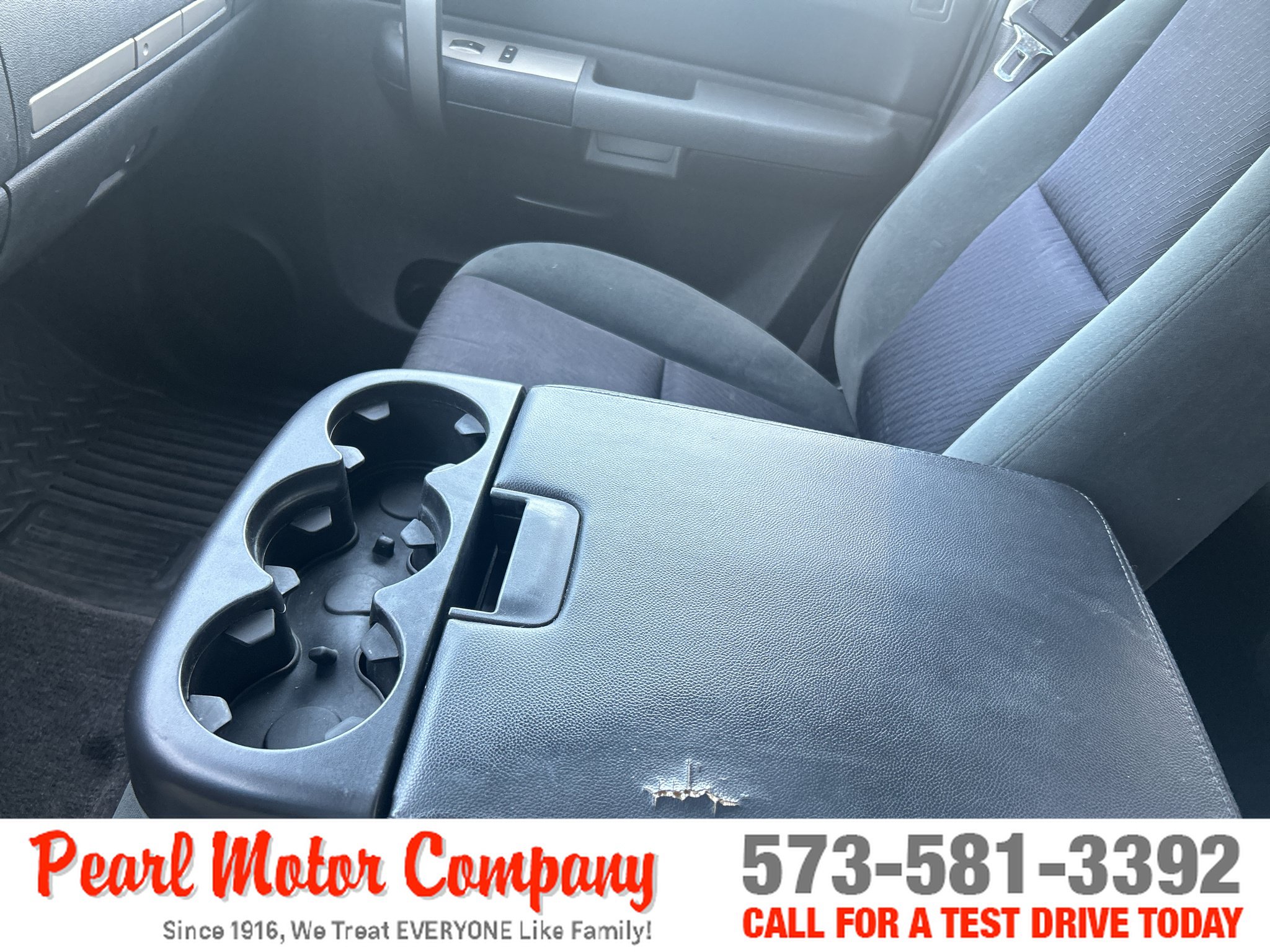 Used 2009 GMC Sierra 2500 SLE w/ Convenience Package AWD/4WD image 18