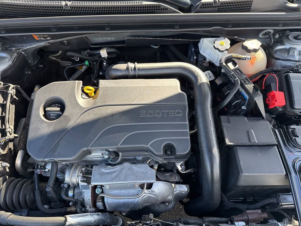 Used 2023 Chevrolet Malibu LT image 35