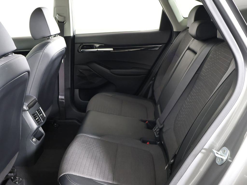 Used 2023 Kia Seltos S w/ Navigation Package AWD/4WD image 32