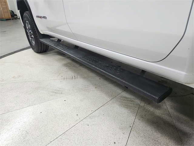 Used 2021 GMC Sierra 2500 AT4 image 43