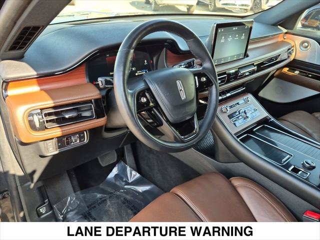 Certified 2022 Lincoln Aviator Grand Touring w/ Equipment Group 301A AWD/4WD image 12