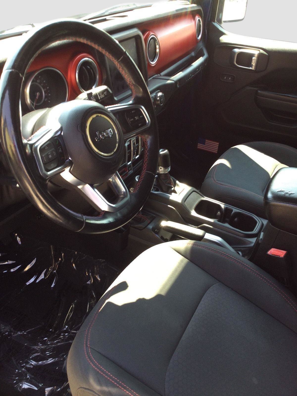 Used 2018 Jeep Wrangler Unlimited Rubicon AWD/4WD image 25