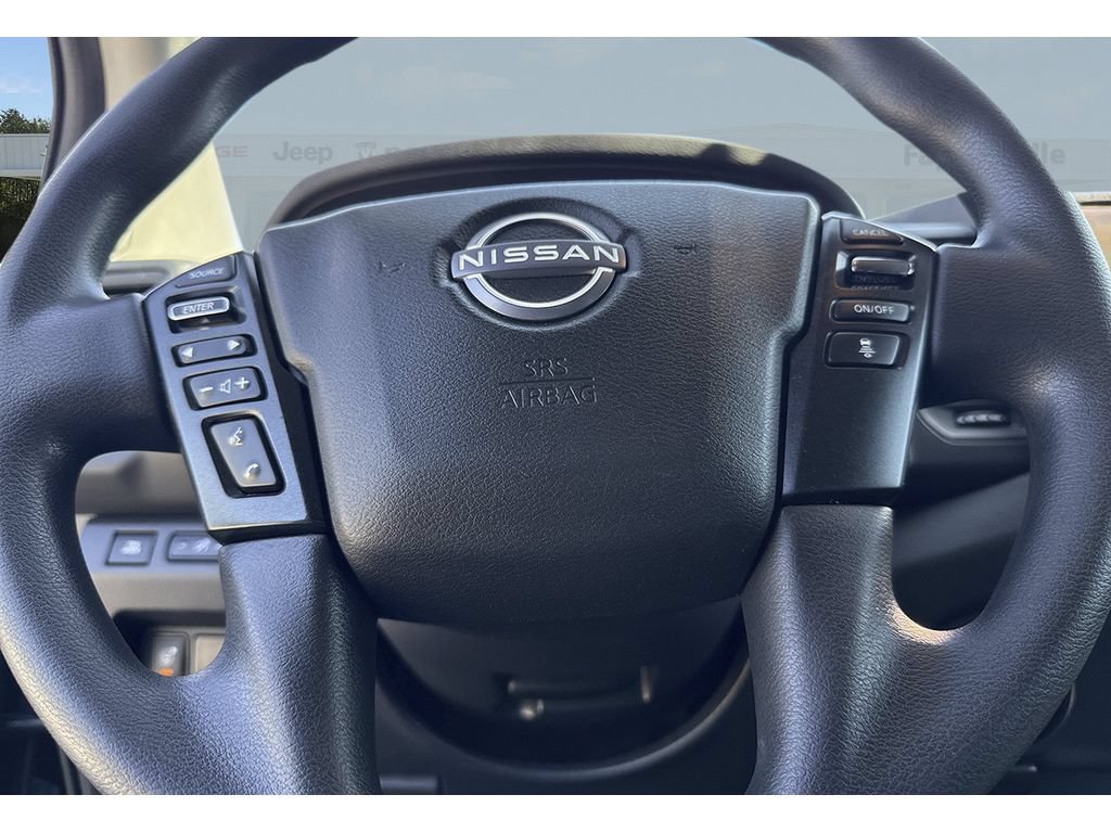 Used 2022 Nissan Frontier S w/ Technology Package RWD image 12