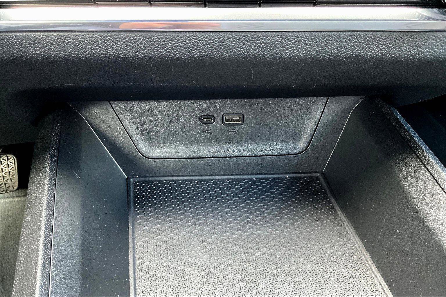 Used 2025 Chevrolet Equinox LT AWD/4WD image 31