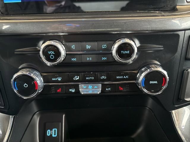 Used 2023 Ford F150 XLT w/ Equipment Group 302A High image 23