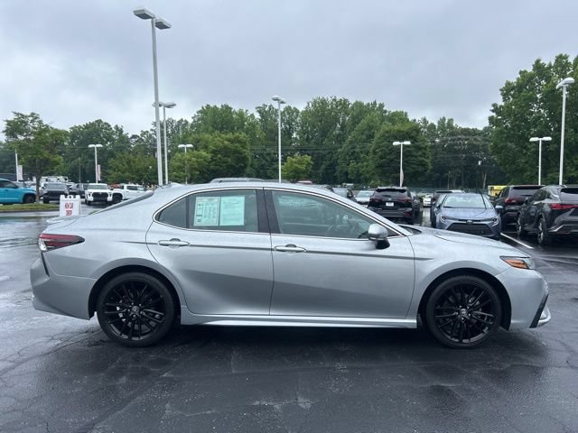 Used 2024 Toyota Camry XSE FWD image 5