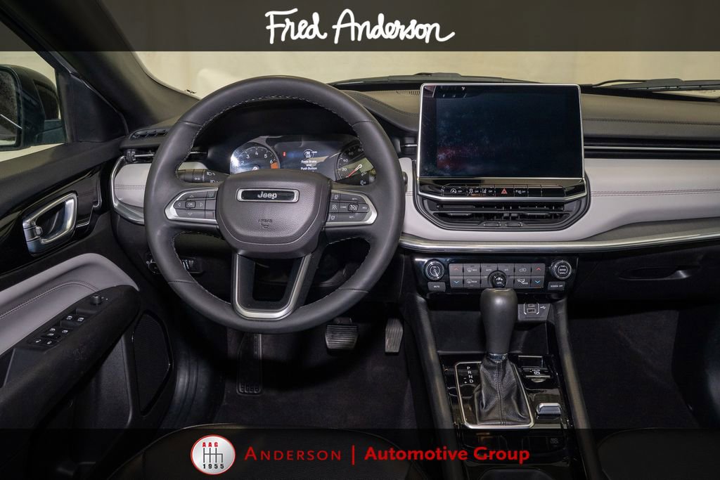 Used 2024 Jeep Compass Limited AWD/4WD image 6