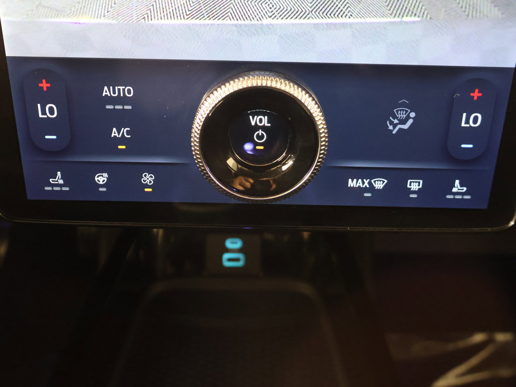 Used 2023 Ford Mustang Mach-E Premium AWD/4WD image 50