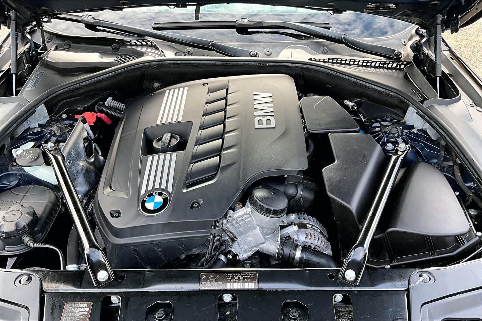 Used 2011 BMW 528i Sedan RWD image 30
