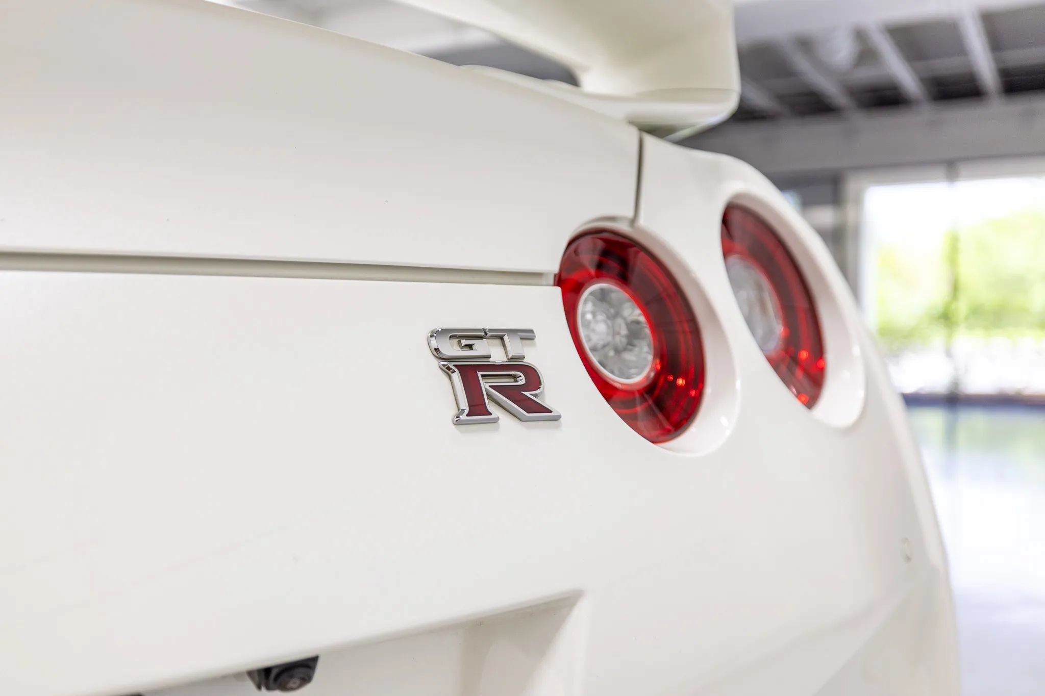 Used 2017 Nissan GT-R Premium w/ Premium Interior Package AWD/4WD image 22