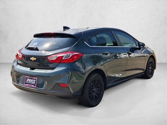 Used 2018 Chevrolet Cruze LT w/ Convenience Package FWD image 5