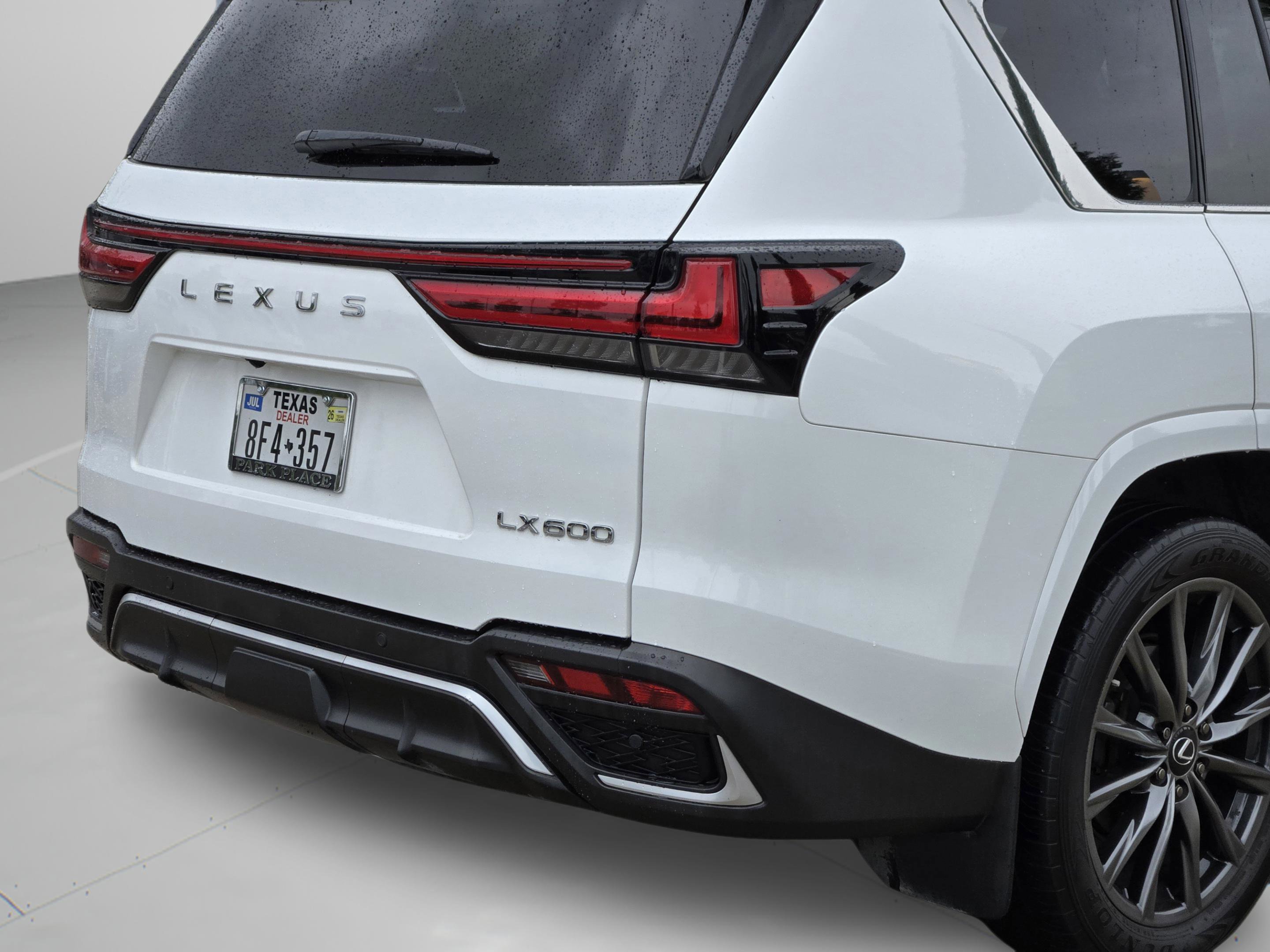 Used 2023 Lexus LX 600 F Sport AWD/4WD image 43