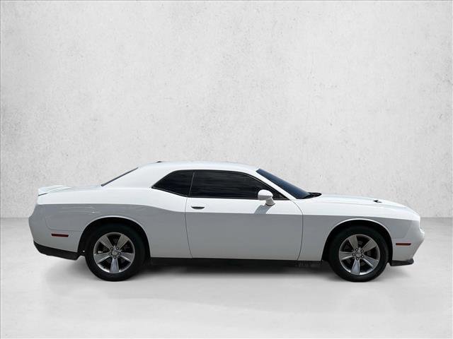 Used 2018 Dodge Challenger SXT RWD image 4