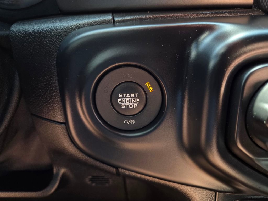Used 2019 Jeep Wrangler Unlimited Sport AWD/4WD image 30